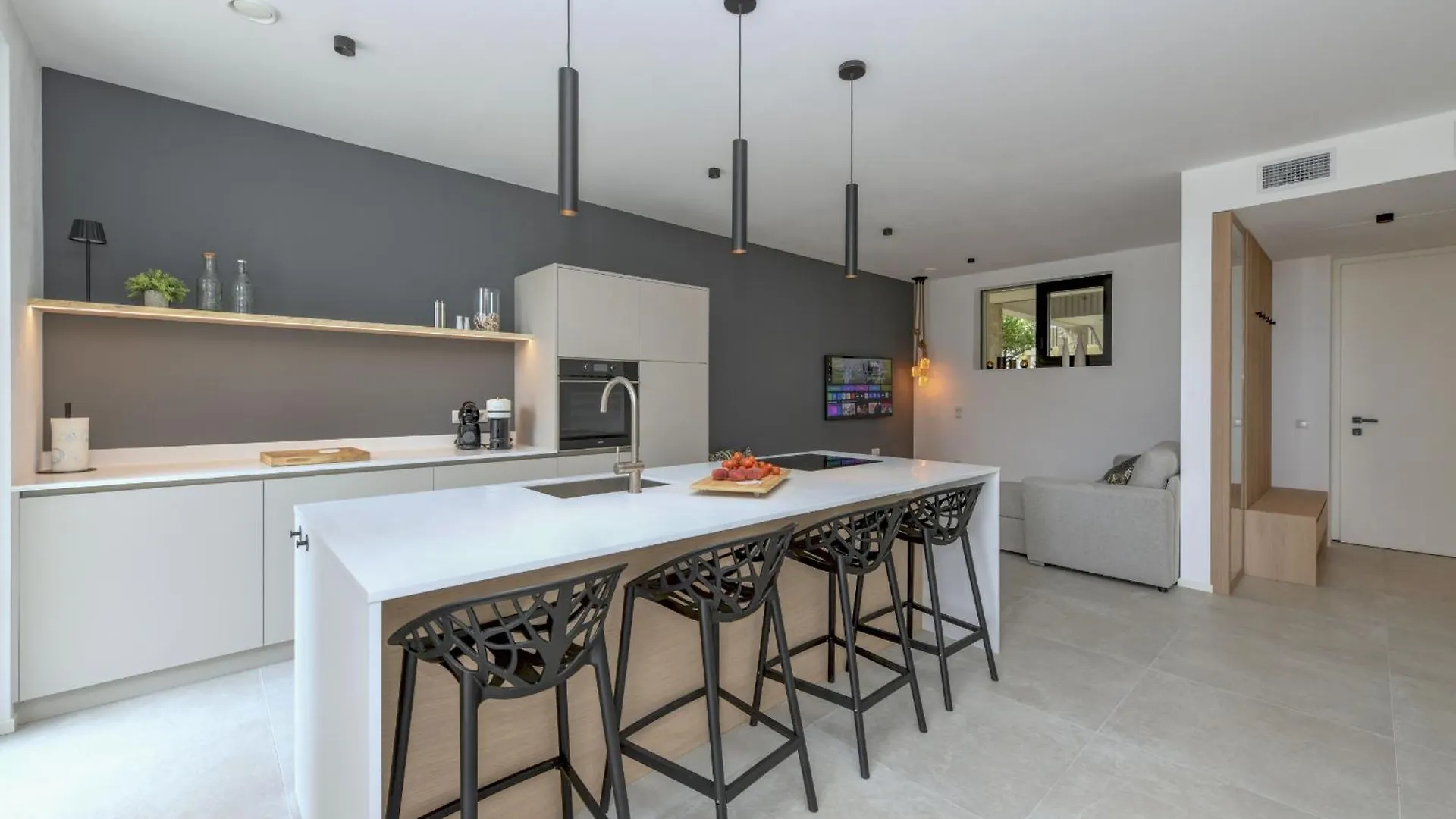 Mgh Luxury - Corte Garden Bardolino 34 0*,  Italy